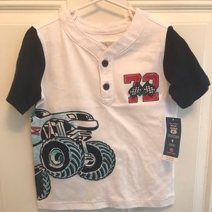 NWT Boys Size 4 Race Car top.